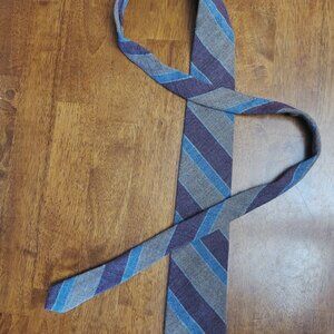 Woolcrafter by Wembley ~ Wool Blend Necktie ~ Excellent Condition